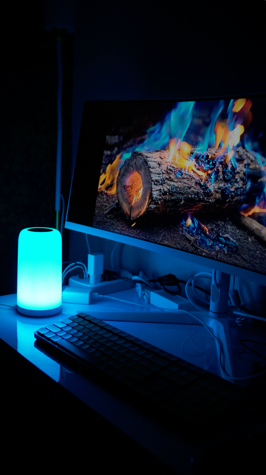 Premium Apex Pixel Display with customizable pixel art and smart app support , Apex smart RGB Table lamp with touch control , Apex smart Table lamp